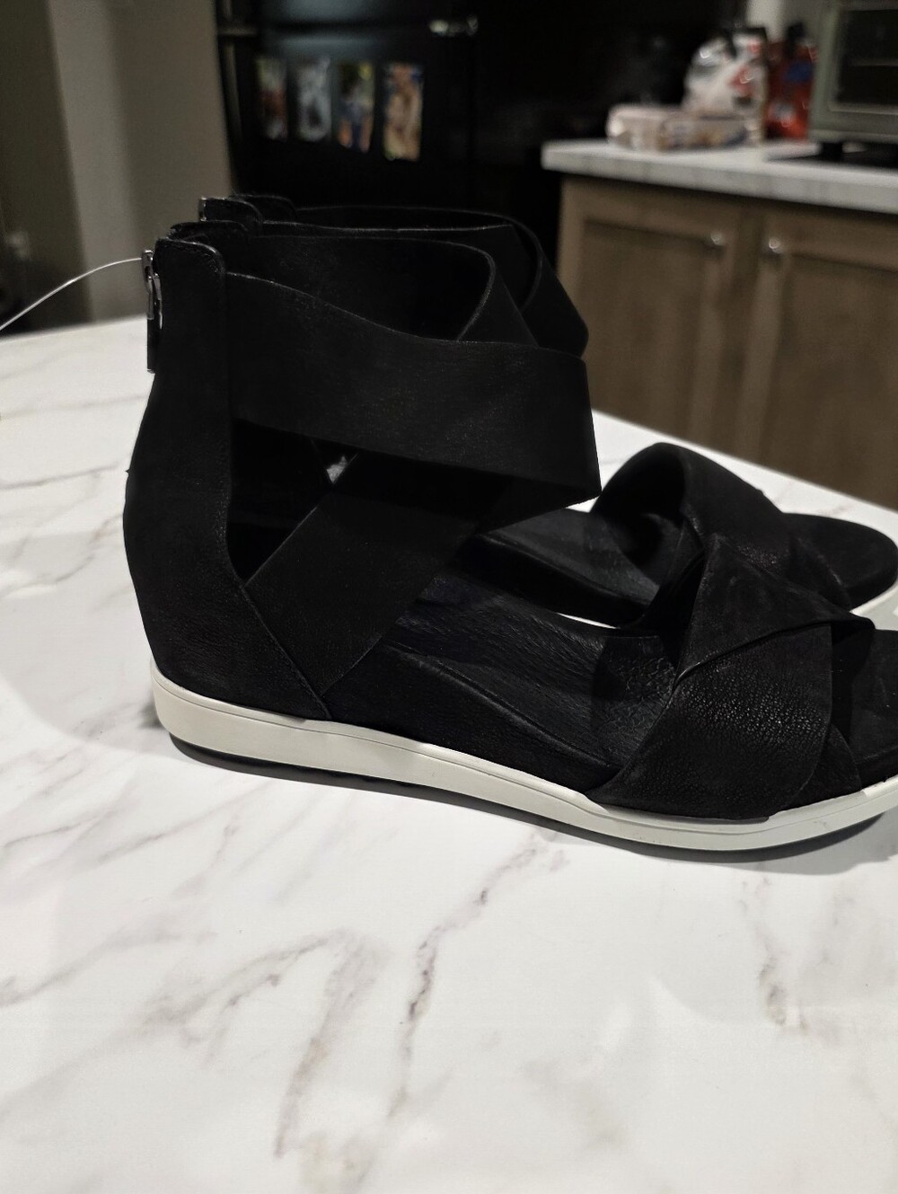 Eileen Fisher Sport Platform Strappy Ankle Sandals Black 7.5